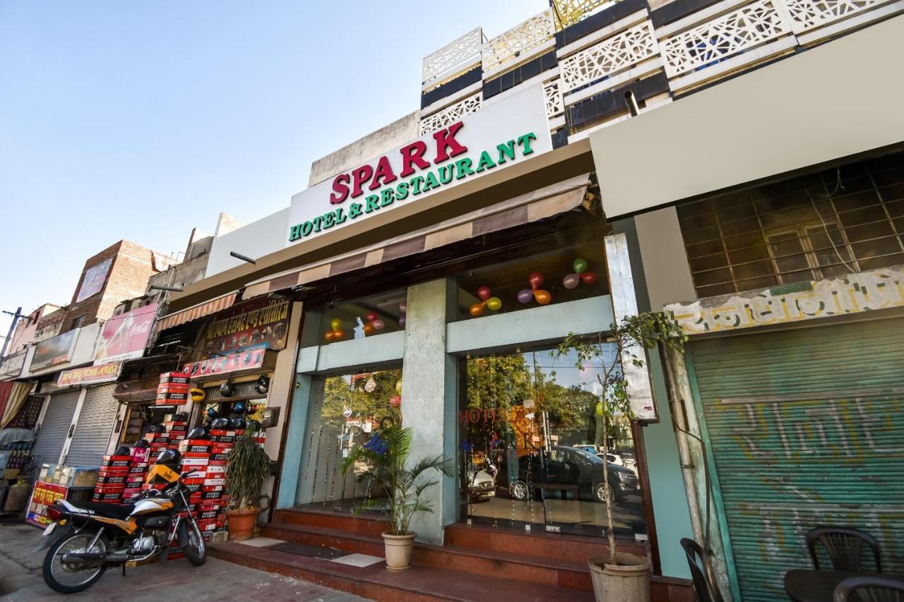 Oyo Flagship Hotel Spark 斋浦尔 外观 照片